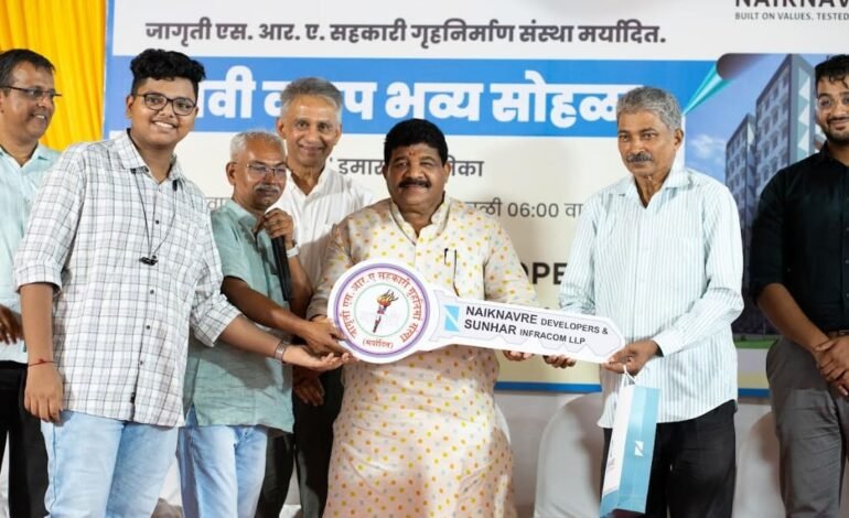 Naiknavare Developers hands over homes to 80 families